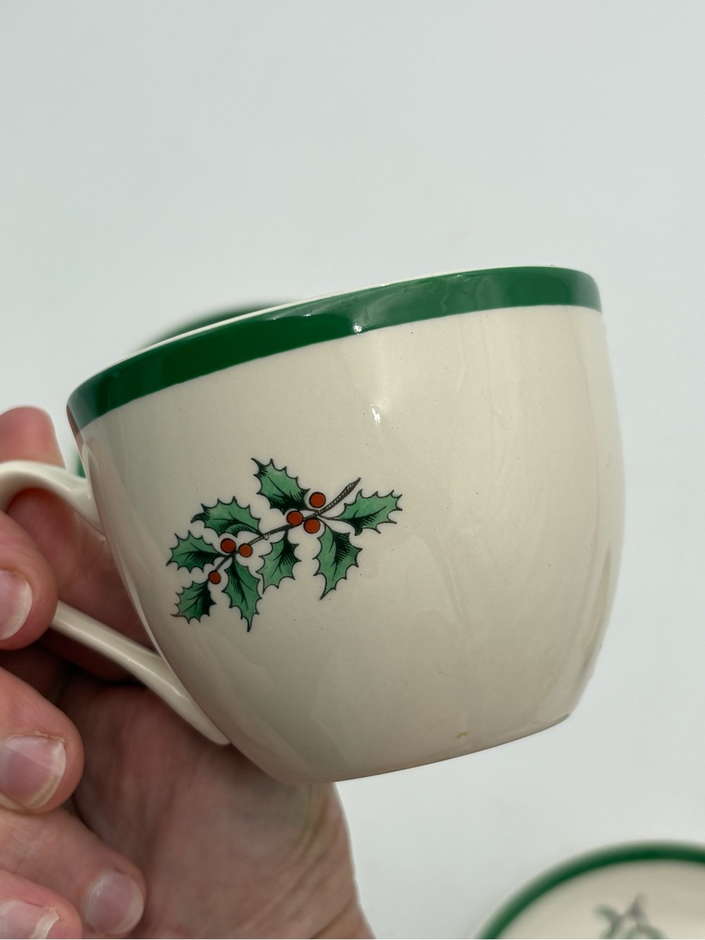 Two Vintage Spode Christmas Tree Coffee/Tea Cup and Saucer Set - Made in England - Picture 13 of 16